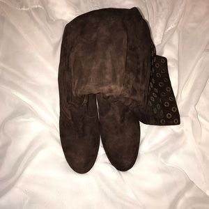 Via Spiga Brown Suede boots